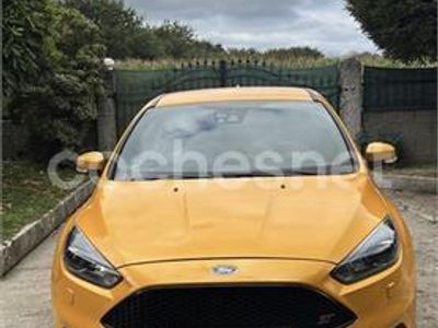 Amarillo Usado 2015 Ford Focus ST Berlina | 17.500 € (Precio justo)
