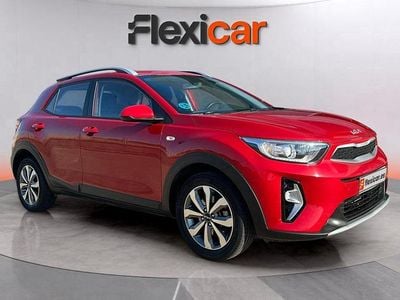 Beige Usado 2023 Kia Stonic SUV | 13.990 € (Precio justo)