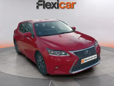 Usado Lexus CT200h 170 CV (125 kW) 2018 Rojo Berlina