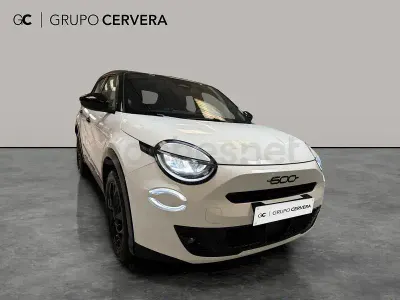 Nuevo Fiat 600 Street 100 CV (73 kW) 2026 Blanco SUV