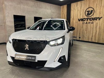 Usado Peugeot 2008 Active 100 CV (73 kW) 2020 Blanco SUV