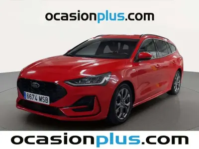 Usado Ford Focus ST-Line 155 CV (114 kW) 2024 Rojo Familiar