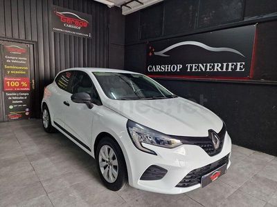 Używany Renault Clio V Business 90 KM (66 kW) 2021 Biały Sedan/Limuzyna
