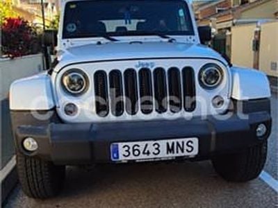 Usado Jeep Wrangler Unlimited Sahara 200 CV (147 kW) 2016 Blanco SUV