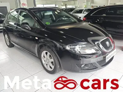 Usado Seat Leon Stylance 102 CV (75 kW) 2006 Negro Utilitario