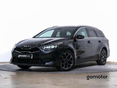 Usado Kia Ceed Style 100 CV (73 kW) 2025 Negro Utilitario