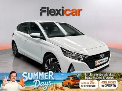 Usado Hyundai i20 84 CV (61 kW) 2021 Blanco Utilitario