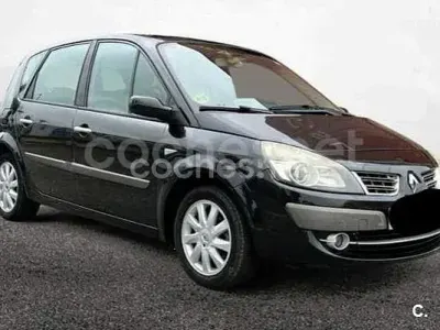 Usado Renault Scénic Dynamique 105 CV (77 kW) 2009 Negro Monovolumen