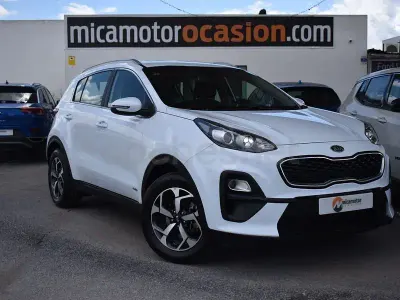 Usado Kia Sportage 136 CV (100 kW) 2021 Blanco SUV