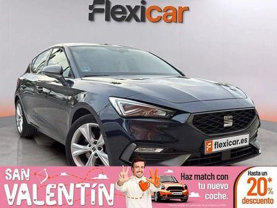 Usado Seat Leon Reference 90 CV (66 kW) 2022 Azul Familiar