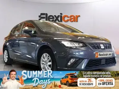 Usado Seat Ibiza Style 80 CV (58 kW) 2023 Gris Utilitario