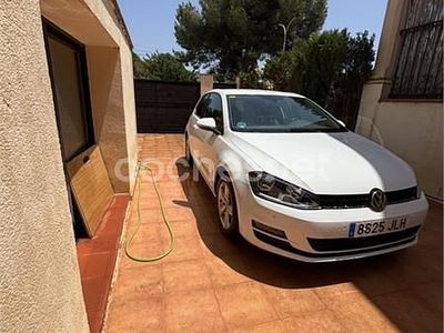 Usado VW Golf VII Advance 125 CV (91 kW) 2016 Blanco Berlina
