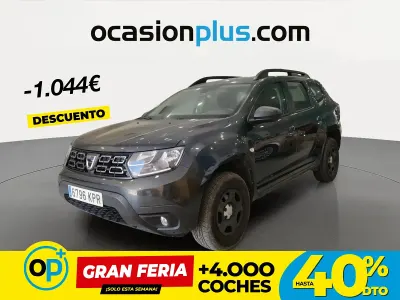 Usado Dacia Duster Lauréate 109 CV (80 kW) 2018 Gris SUV
