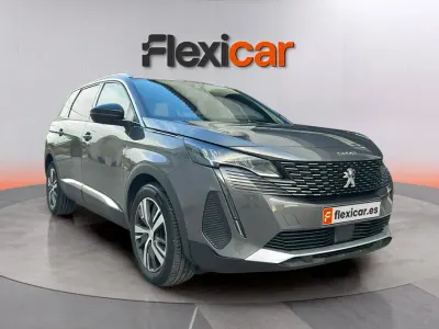 Usado Peugeot 5008 Active 131 CV (96 kW) 2024 Negro SUV