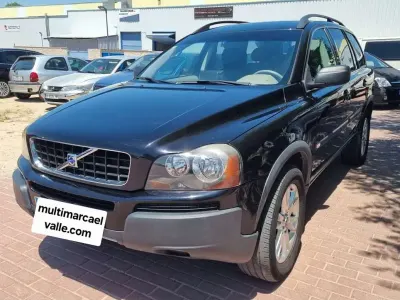 Usado Volvo XC90 Executive 185 CV (136 kW) 2005 Negro SUV