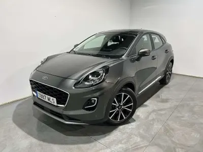 Usado Ford Puma Titanium 125 CV (91 kW) 2023 Gris SUV