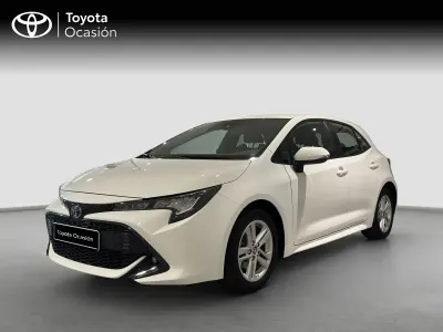 Begagnad Toyota Corolla Active 122 HK (89 kW) 2022 Vit Sedan