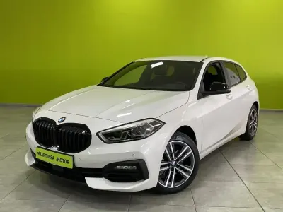 Usado BMW 118 Comfort Edition 150 CV (110 kW) 2021 Blanco Berlina