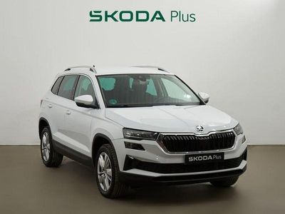 Usado Skoda Karoq Selection 150 CV (110 kW) 2025 Blanco SUV