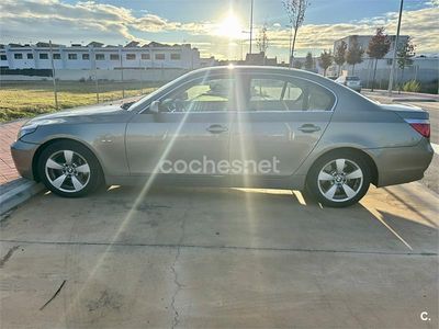 Gris / plata Usado 2006 BMW 535 Berlina | 15.000 €
