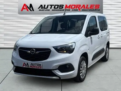 Usado Opel Combo Edition+ 102 CV (75 kW) 2022 Blanco Monovolumen