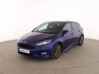 Usado Ford Focus ST-Line 125 CV (91 kW) 2017 Azul Berlina