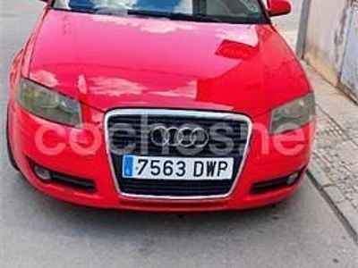 Rojo Usado 2006 Audi A3 Ambiente Berlina | 4800 € (Precio justo)