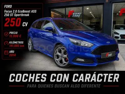 Usado Ford Focus ST 250 CV (183 kW) 2014 Azul Familiar