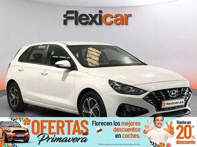 Usado Hyundai i30 116 CV (85 kW) 2021 Blanco Familiar