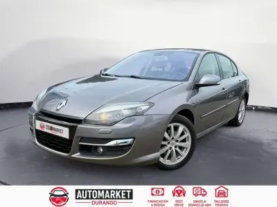Usado Renault Laguna III Dynamique 131 CV (96 kW) 2011 Gris Berlina
