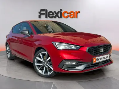 Usado Seat Leon ST FR 150 CV (110 kW) 2020 Rojo Familiar