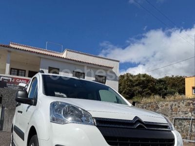 Usado Citroën Berlingo Feel 75 CV (55 kW) 2018 Blanco Monovolumen