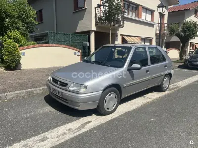 Käytetty Citroën Saxo 58 HP (42 kW) 1998 Harmaa Viistoperä