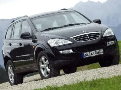 Usado SsangYong Kyron 141 CV (103 kW) 2006 Negro SUV