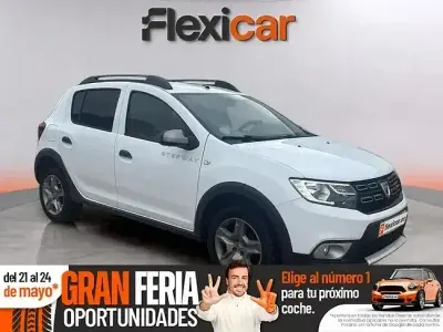 Käytetty Dacia Sandero Comfort 90 HP (66 kW) 2019 Valkoinen