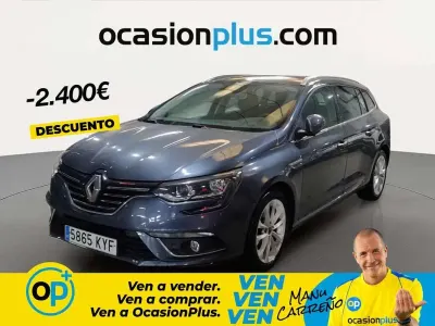 Usado Renault Mégane GrandTour Zen 140 CV (102 kW) 2019 Azul Familiar