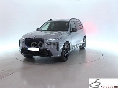 Gris / plata Usado 2025 BMW X7 M Sport SUV | 119.995 €