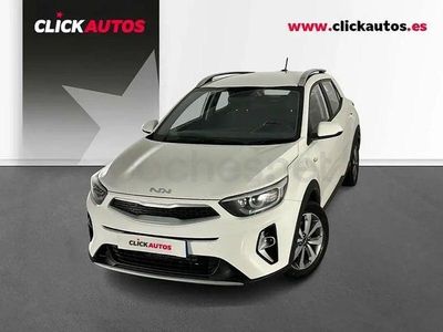 Usado Kia Stonic 84 CV (61 kW) 2024 Blanco SUV