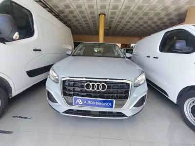 Usado Audi Q2 Advanced 116 CV (85 kW) 2022 Gris SUV