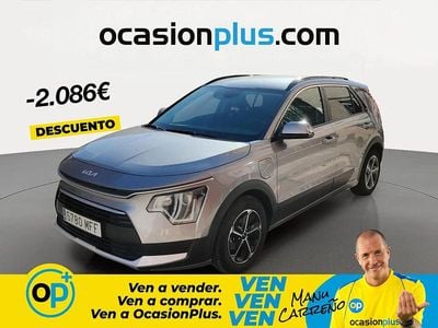 Usado Kia Niro 183 HP (134 kW) 2023 Cinzento SUV