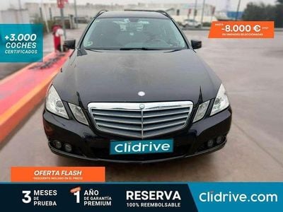 Usado Mercedes E220 Elegance 170 CV (125 kW) 2011 Negro Familiar