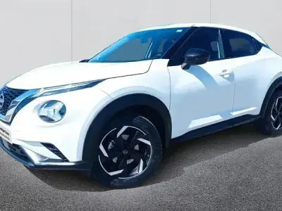 Usado Nissan Juke Acenta 114 CV (83 kW) 2024 Lunar white (metalizado) SUV