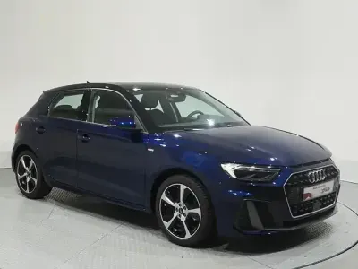 Usado Audi A1 116 CV (85 kW) 2025 Azul SUV