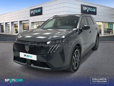 Usado Peugeot 5008 Allure 145 CV (106 kW) 2025 Gris / plata SUV