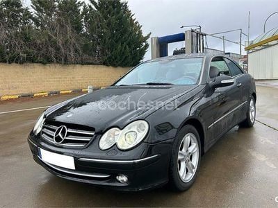 Negro Usado 2005 Mercedes CLK270 Avantgarde Coupe | 4500 € (Precio justo)