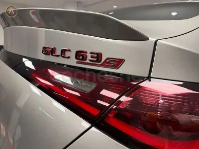 Usado Mercedes GLC63 AMG AMG 680 CV (500 kW) 2024 Gris / plata SUV