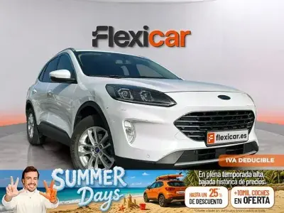 Usado Ford Kuga Titanium 150 CV (110 kW) 2023 Blanco SUV
