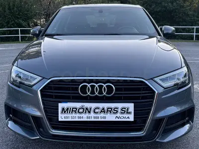 Usado Audi A3 S-Line 150 CV (110 kW) 2019 Gris / plata Berlina
