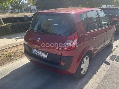 Usado Renault Scénic Dynamique 120 CV (88 kW) 2003 Granate Monovolumen