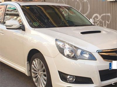 Usado 2010 Subaru Legacy Premium Berlina | 9999 €